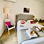 Travellers Lemonias Agios Gordios * Ájosz Górdiosz