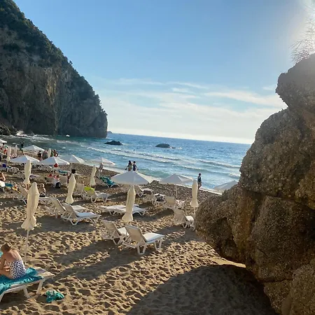 Travellers Lemonias Agios Gordios 아파트 아기오스고르디오스