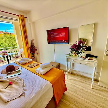 Travellers Lemonias Agios Gordios Агиос-Гордиос